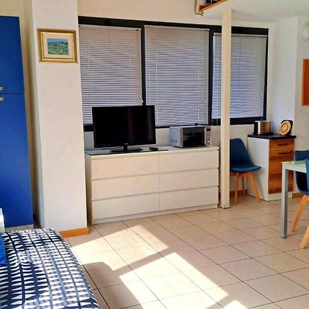 Gemme Fiorentine Apartments In Front Of The Train Station 5 Minutes From The Centre Free Parking Florence Buitenkant foto